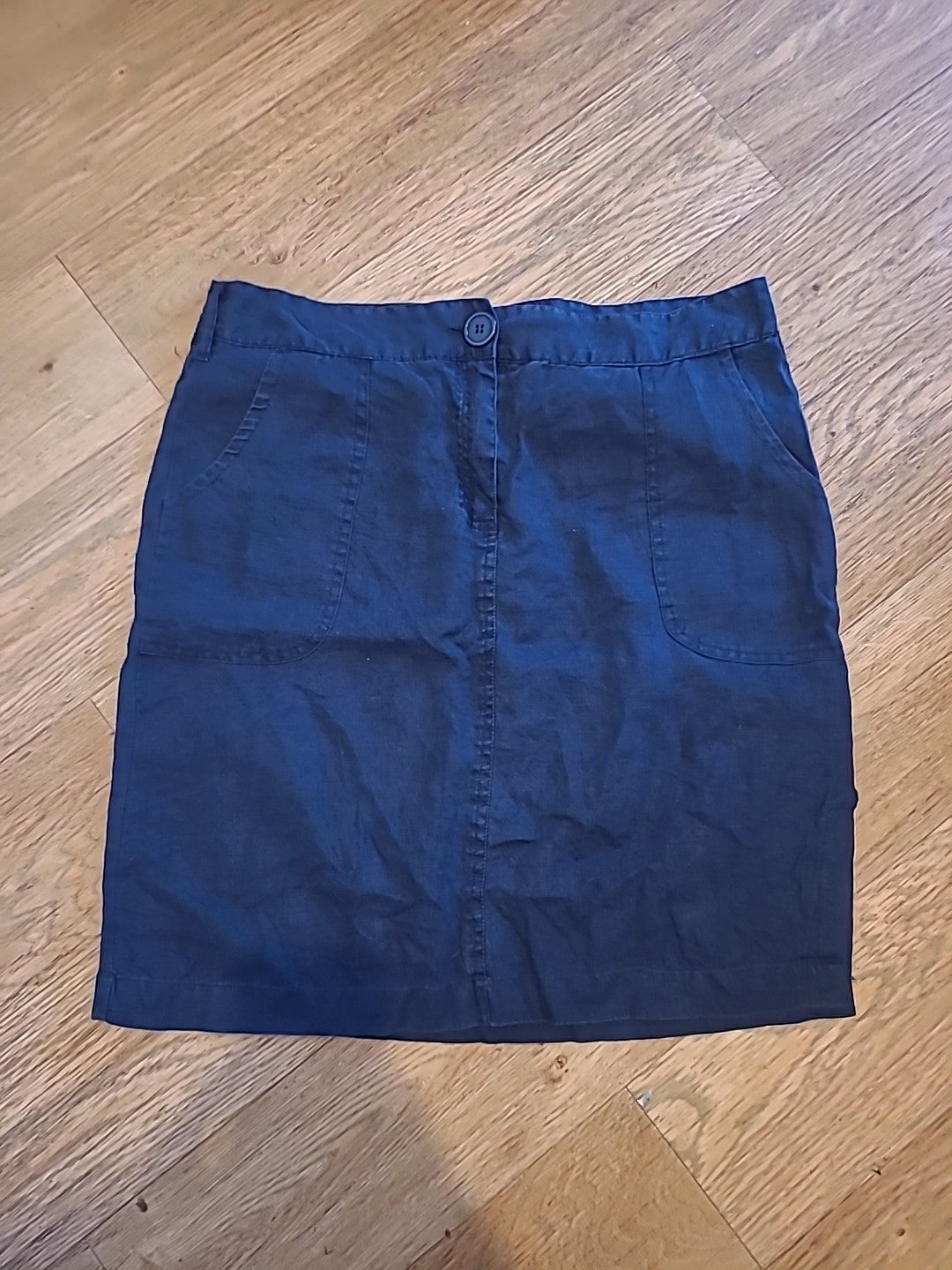 Ladies Julia Bergovich Size Euro 38 Navy Midi Skirt