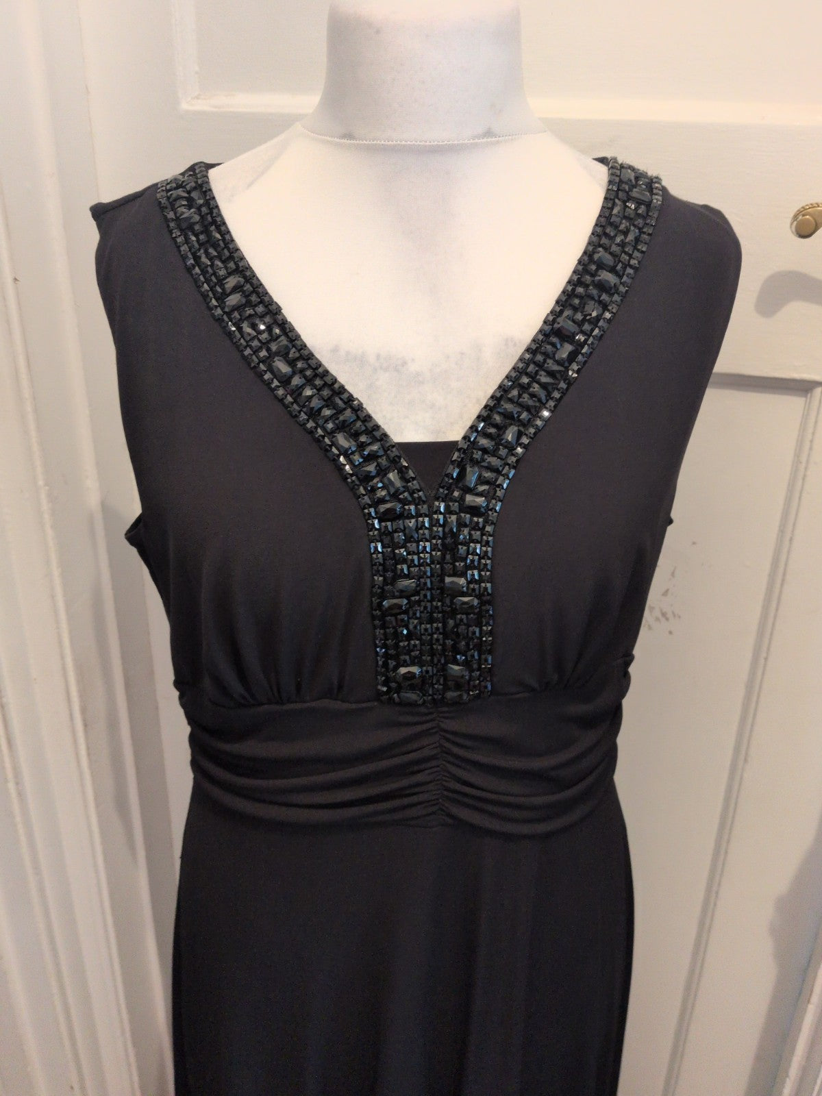 Precis 16 Black V Neck With Detail Sleeveless Long Length Dress