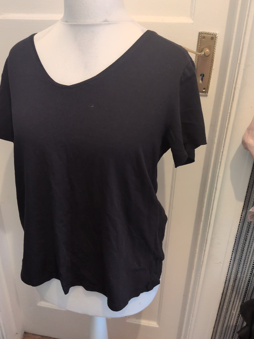 George Everyday Basics 20 Black V Neck T-shirt