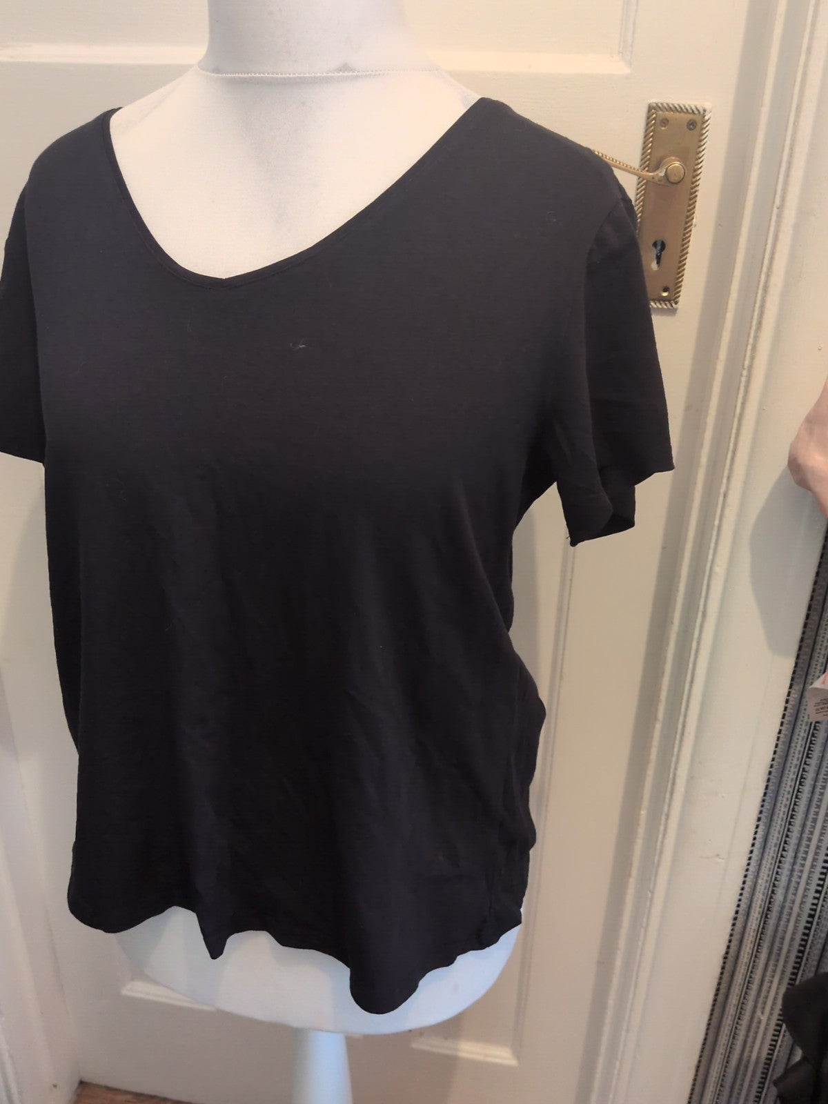 George Everyday Basics 20 Black V Neck T-shirt