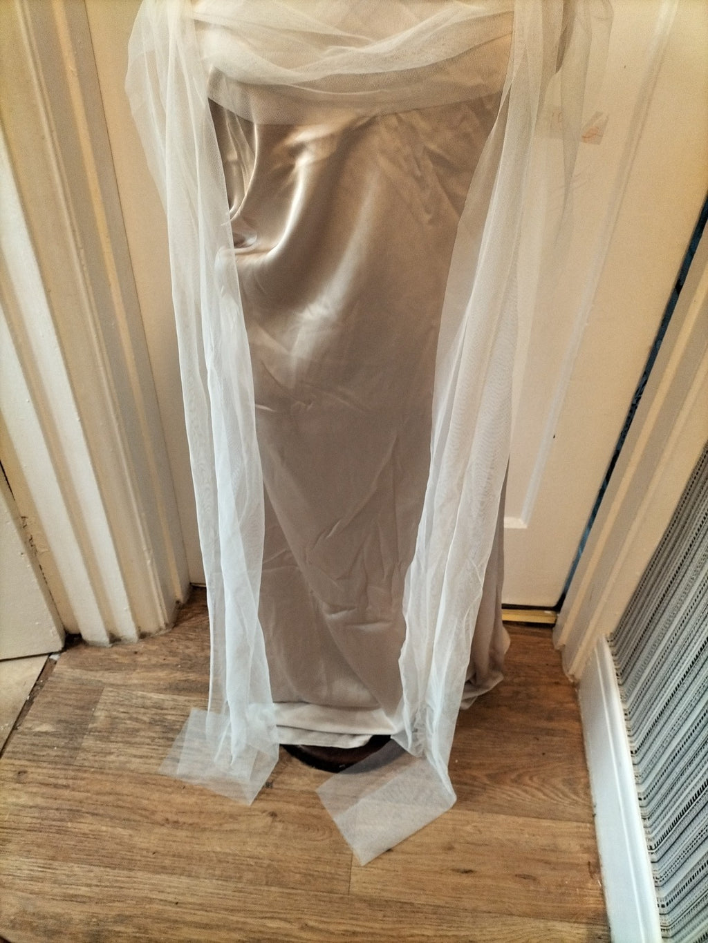 Ladies Shein Size Large Beige/Light Brown Long Length Dress