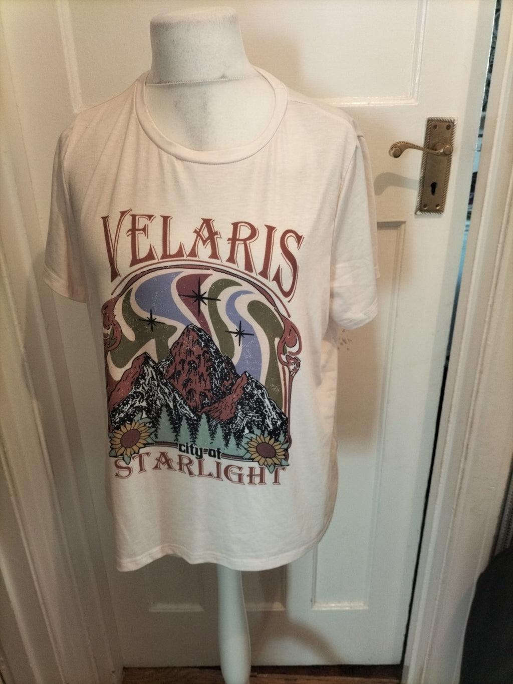 Mens 2xl Ivory Printed Short Sleeved Tshirt