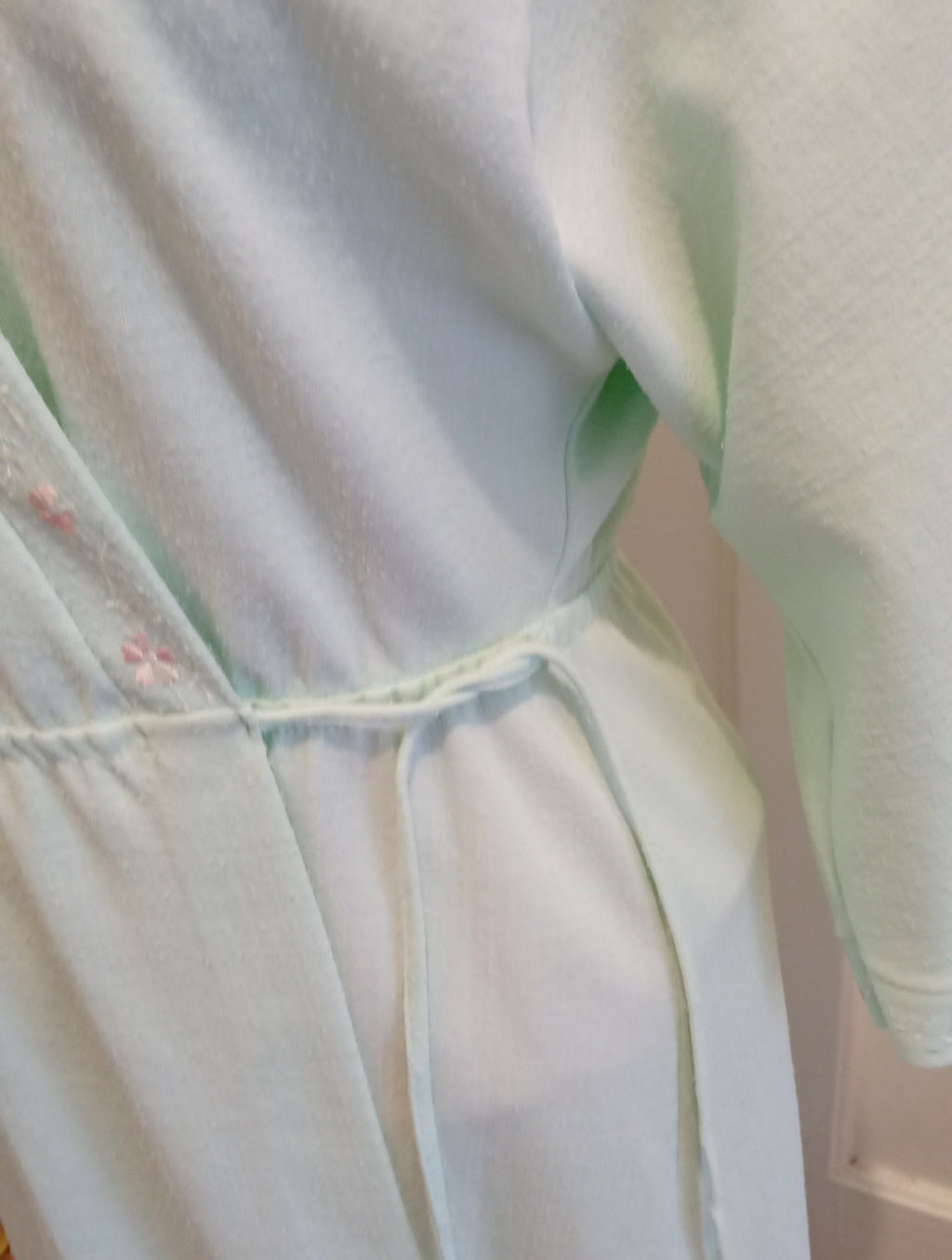 Ladies St Michael Vintage Size 16 Pale Mint Long Sleeved Dressing Gown