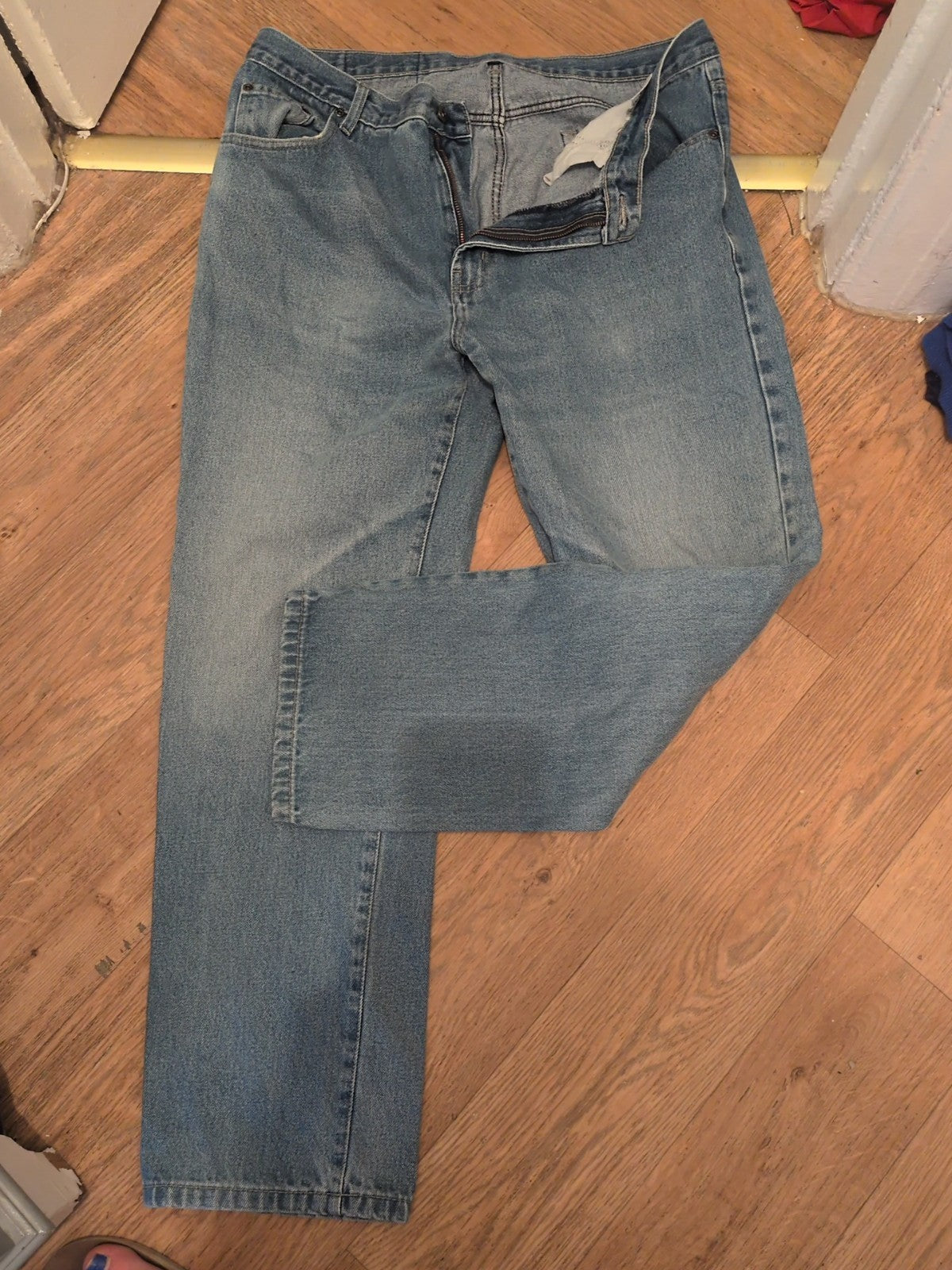 Blue Circle 38R Denim Straight Jeans