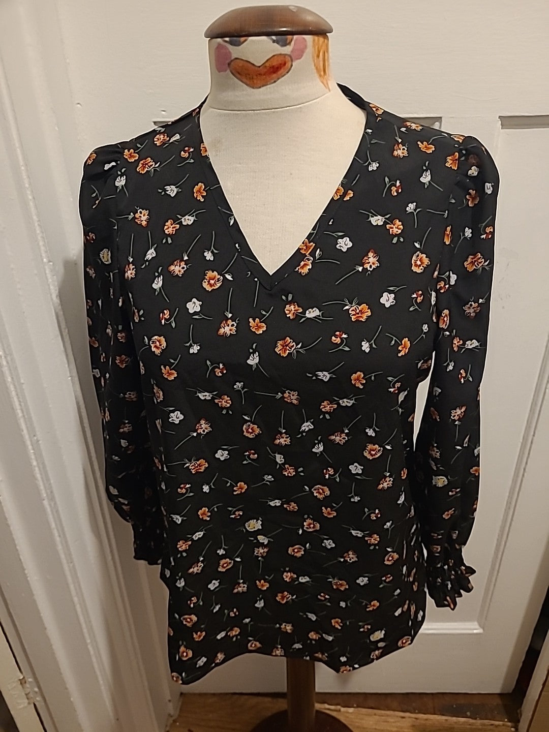 Ladies Size Small Black Floral Long Sleeve Blouse