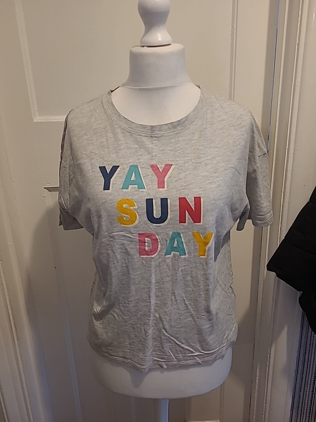 Ladies Marks And Spencer Size 12 Grey "Sunday" Print Pyjama Top