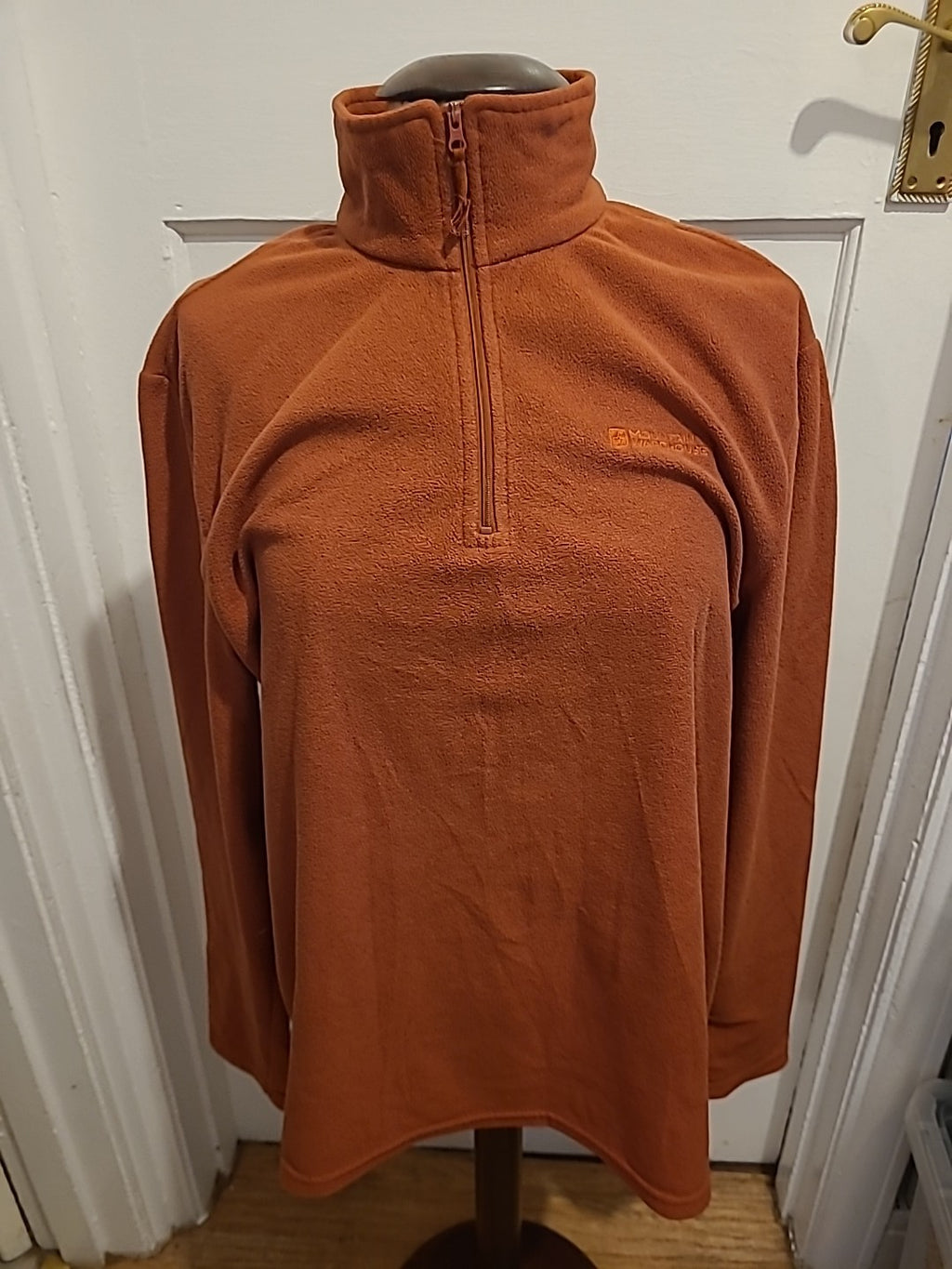 Mens Mountain Warehouse Size Large Burnt Orange Long Sleeved Jumper