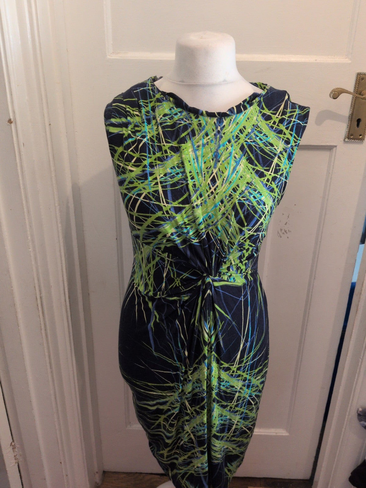 Tu 14 Navy With Blue And Green Sleeveless Midi Dress