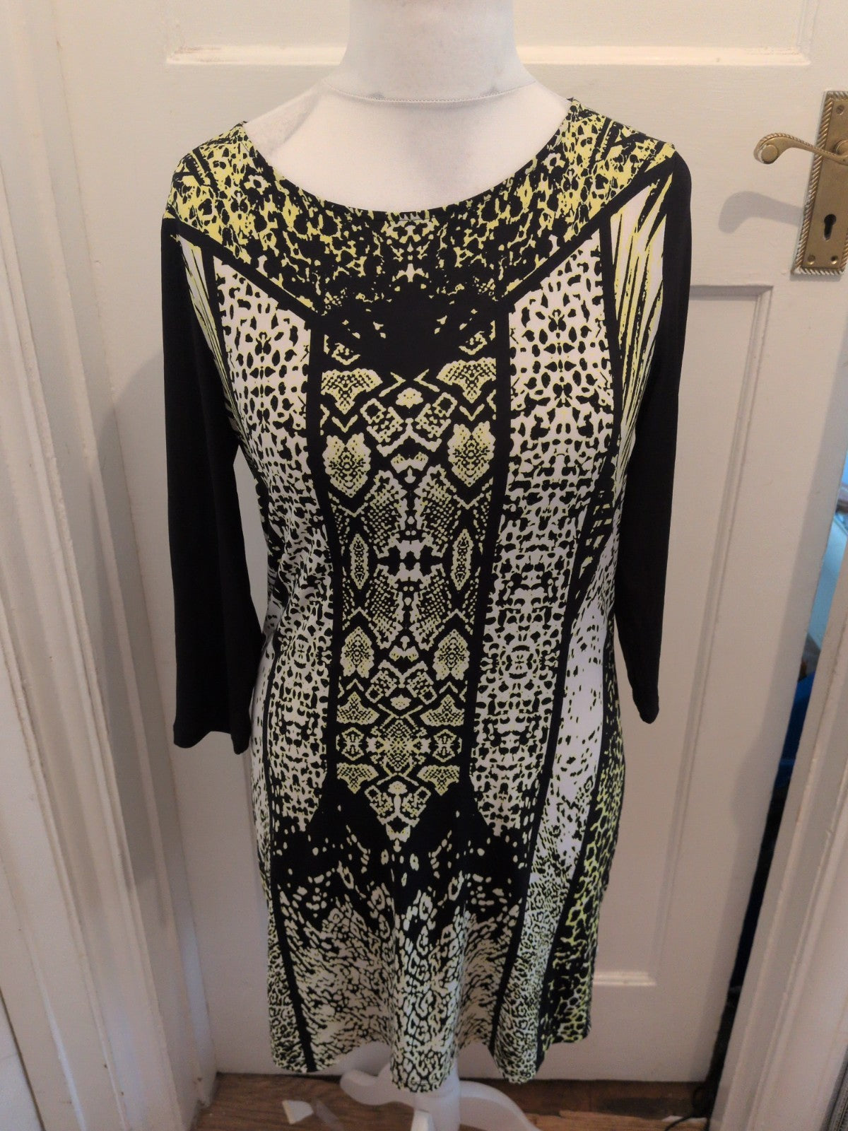 M&S Collection 12 Lime And Black 3/4 Sleeved Dress