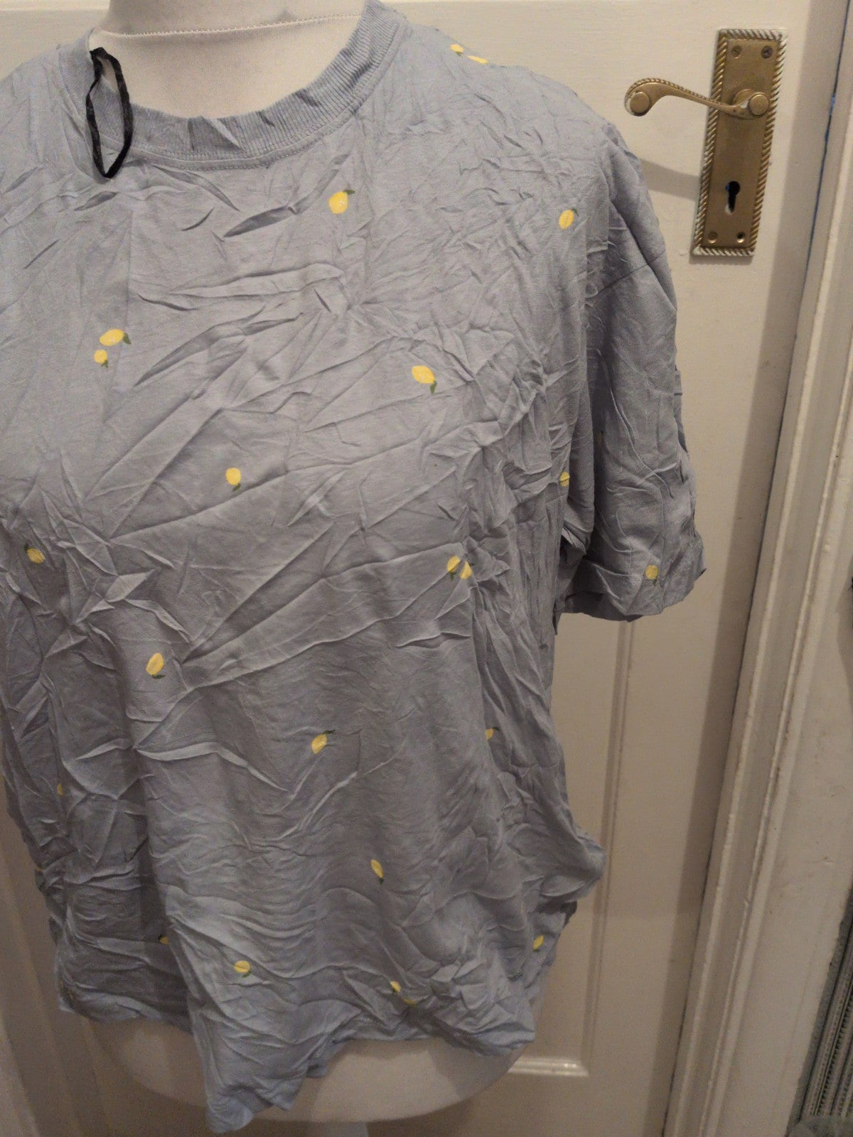 H&M Mama Medium Blue Lemon Printed Short Sleeve T-shirt