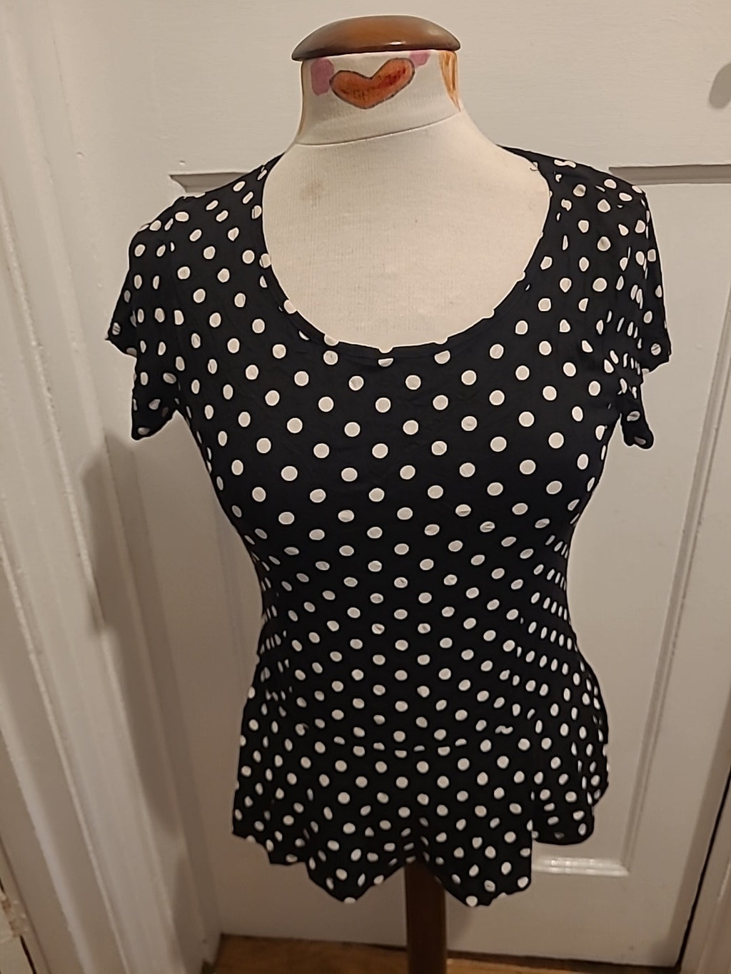 Ladies M&Co Size 10 Polkadot Short Sleeved Blouse