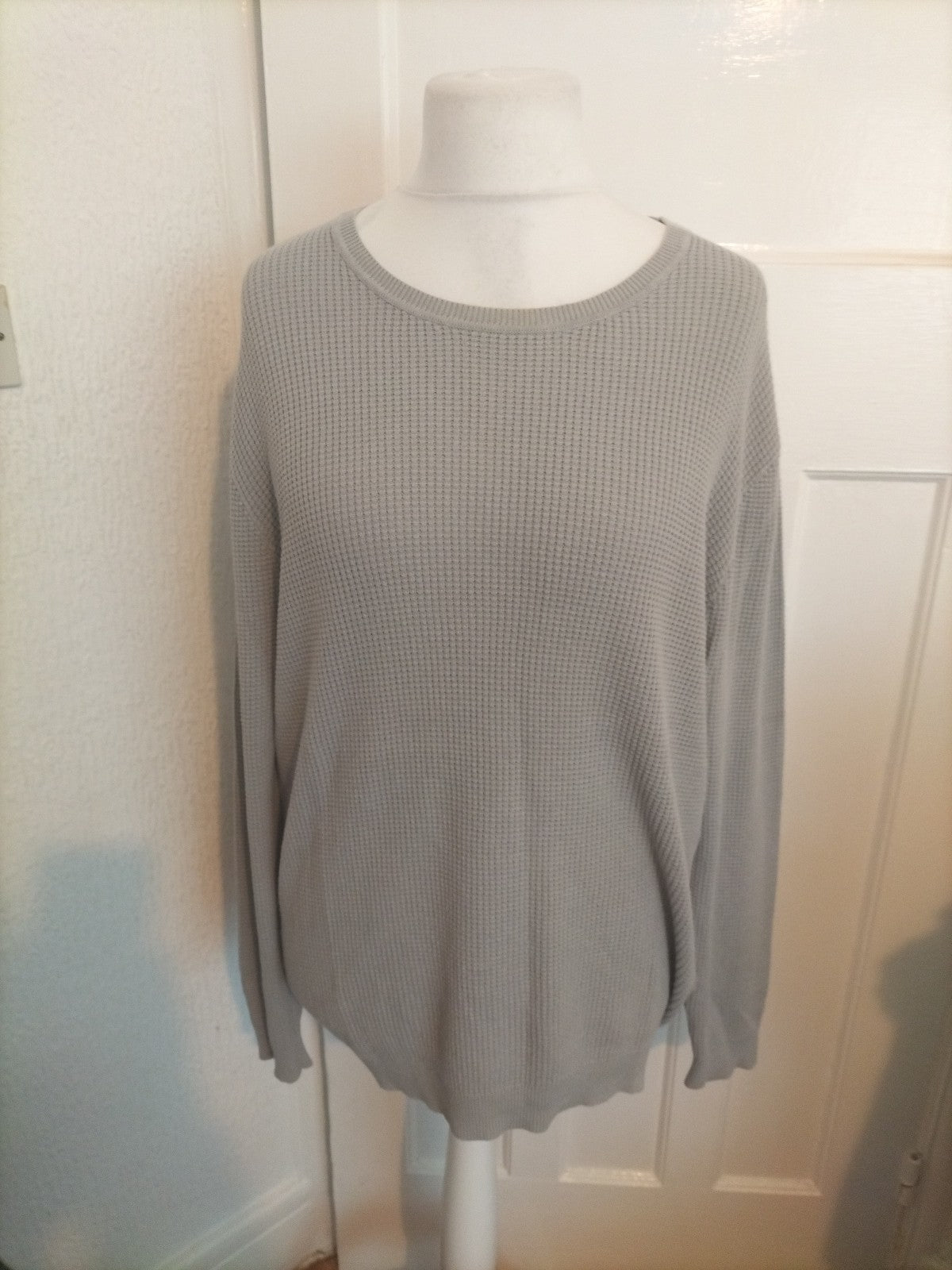 Mens Debenhams 1778 Size Large Grey Knit Long Sleeved Jumper