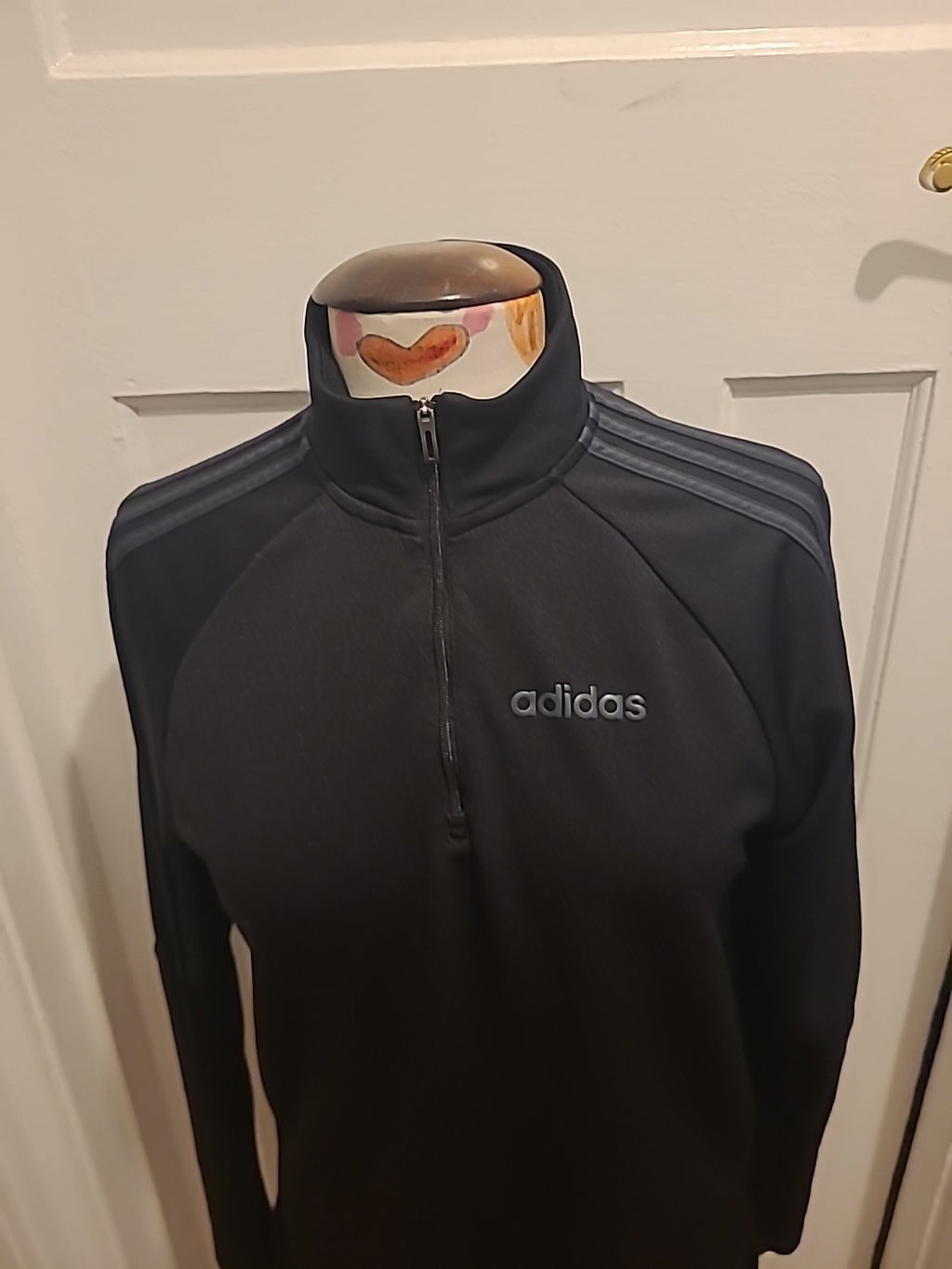 Mens Adidas Size Small Black Long Sleeved Pullover Jumper