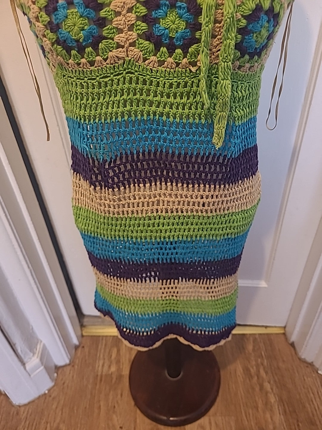 Ladies Stradivarius Size Small Knitted Style Sleeveless Halterneck Dress