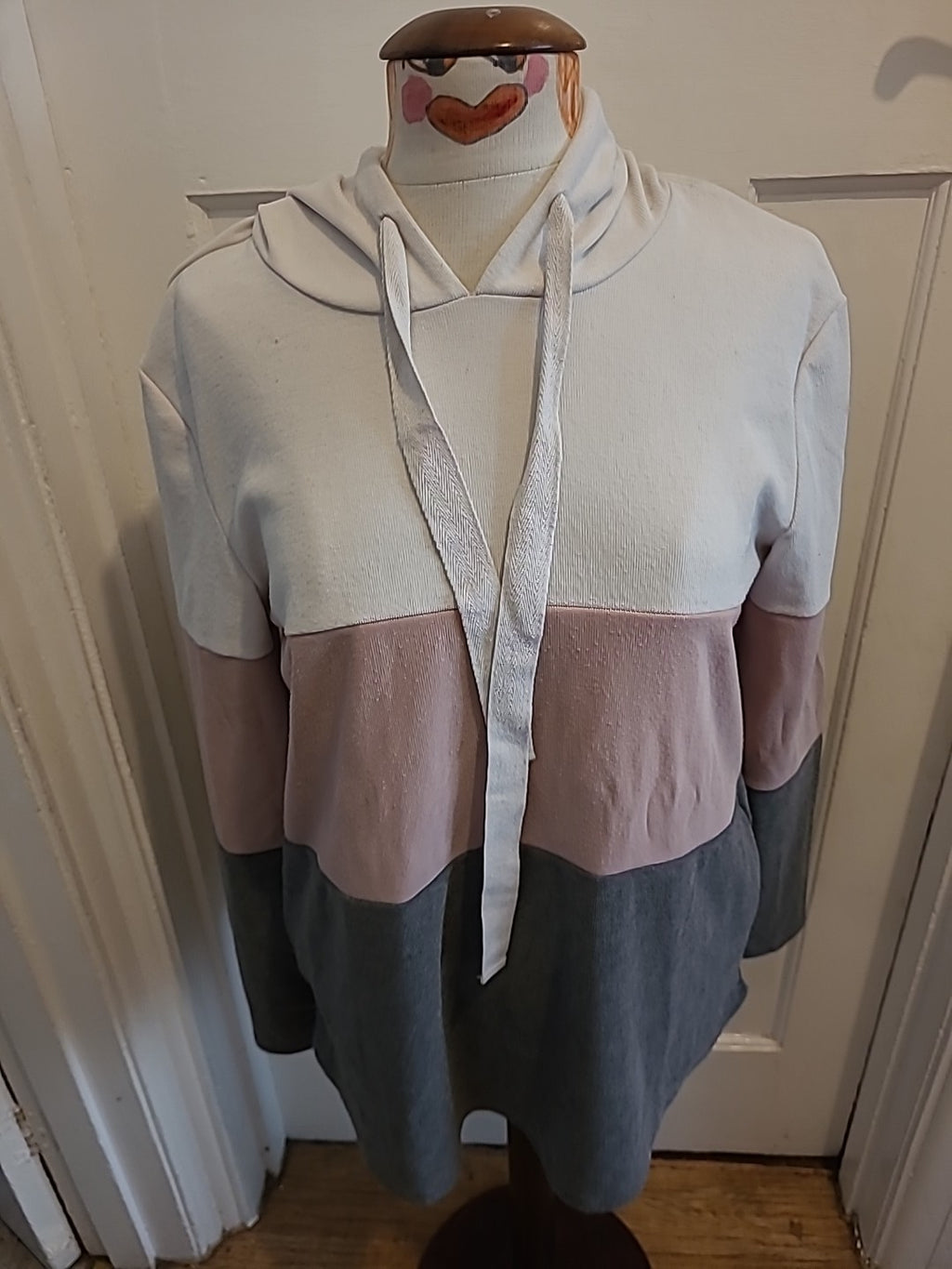 Ladies Blooming Jelly Size Medium Striped Pullover Jumper