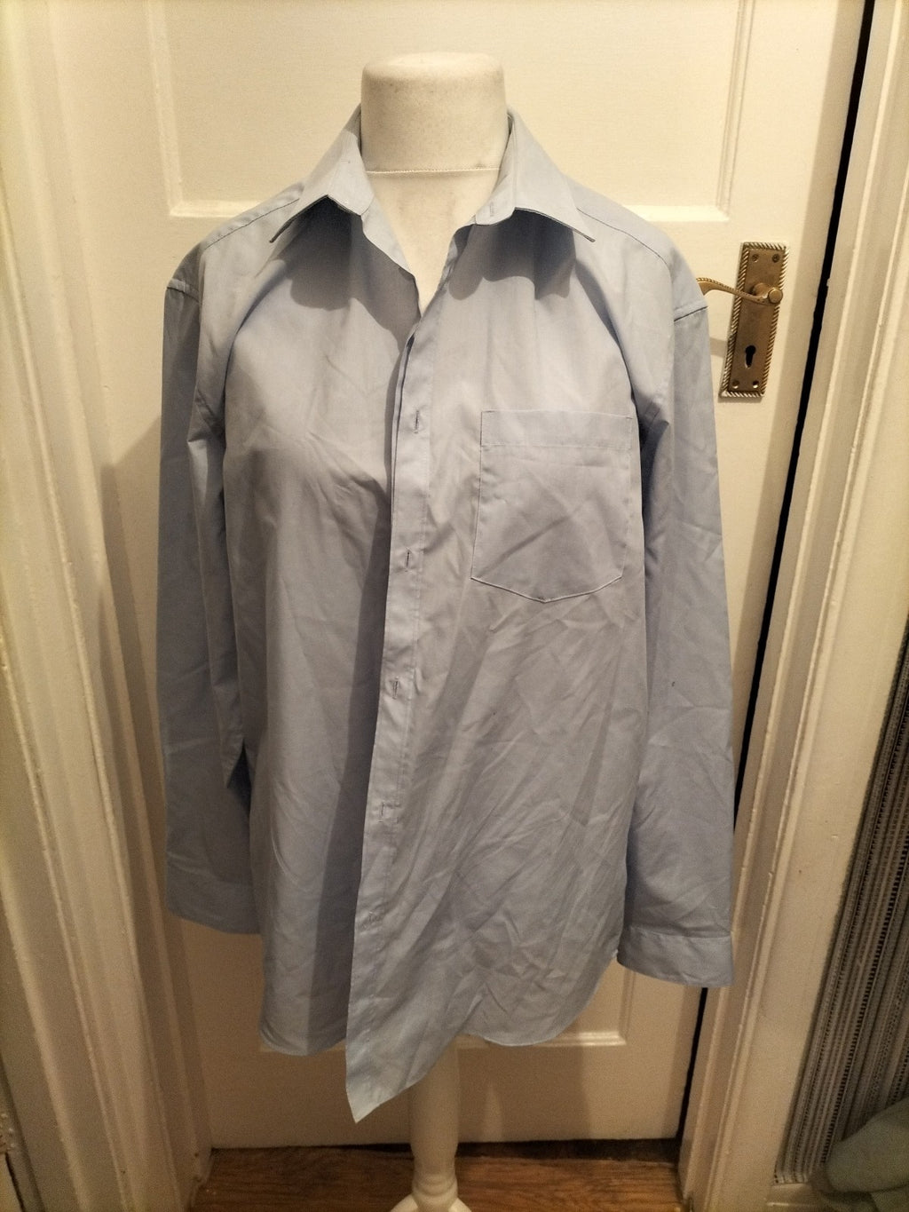 Ladies Taylor&Wright Size 17 Pale Blue Regular Fit Long Sleeved Shirt