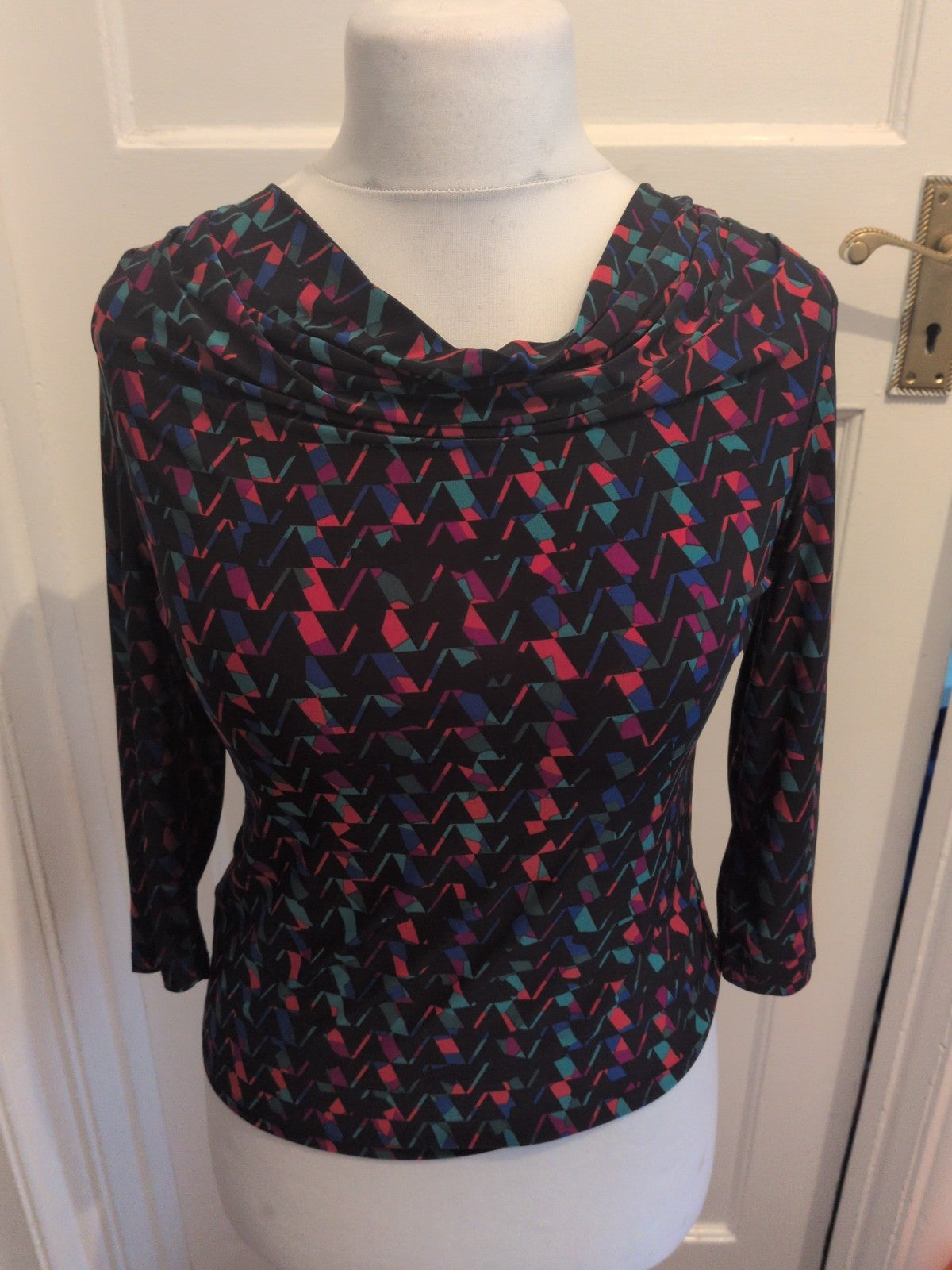 Cc Petite Small Black With Multicoloured Pattern 3/4 Sleeve Blouse