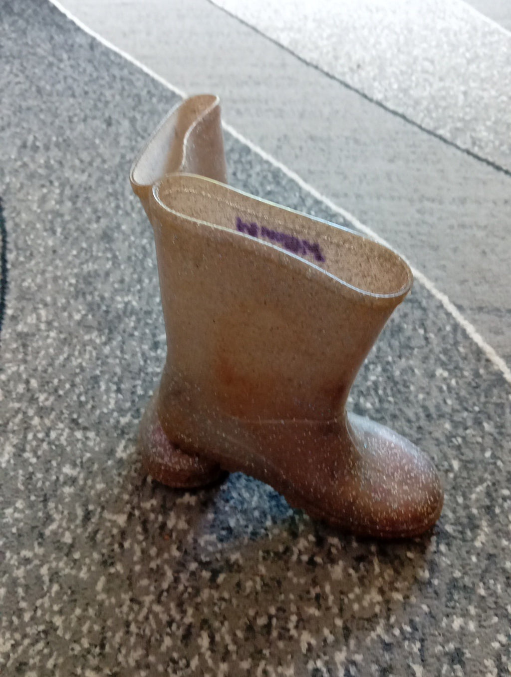 Girls Sparkly Wellies Size 11 Gold Coloured Free Delivery