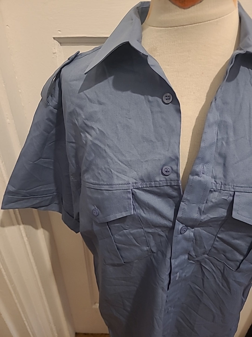 Mens Easy Size Small Blue Short Sleeve Shirt