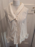 Shein 3XL Ivory Collared Sleeveless With Flower Buttoned Blouse