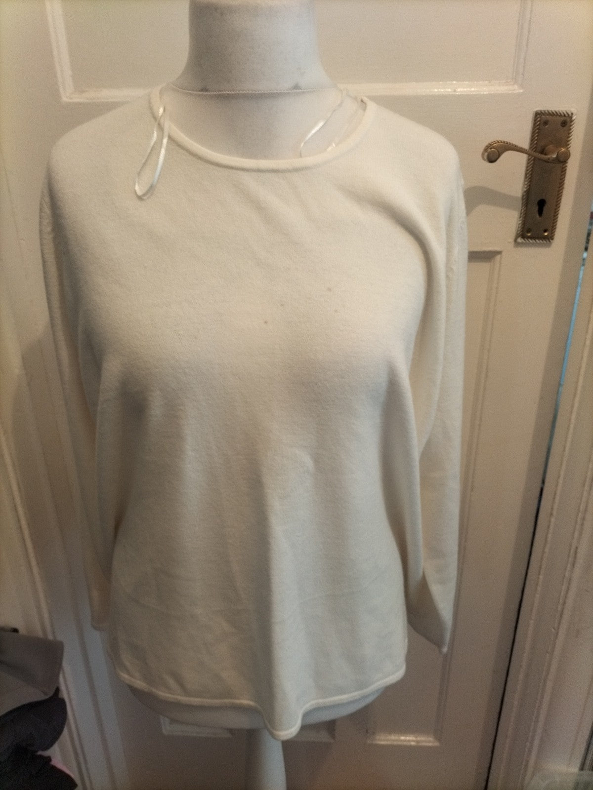 Ladies Bonmarche Size XL Cream Jumper Few Marks