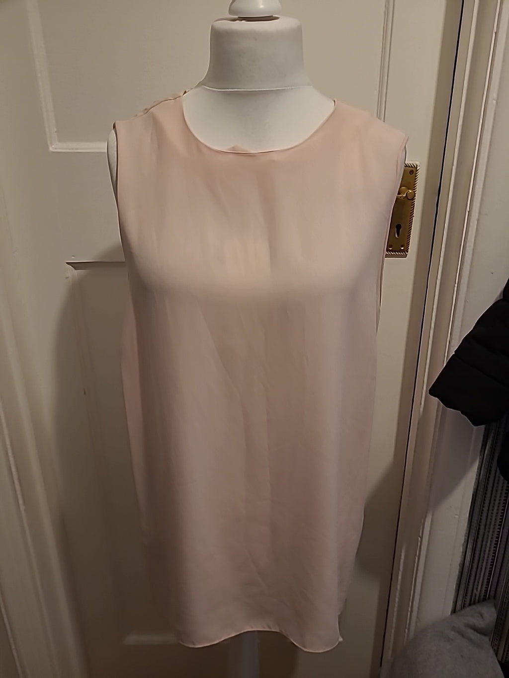 Ladies Papaya Weekend Size 18 Baby Pink Sleeveless Longline Blouse