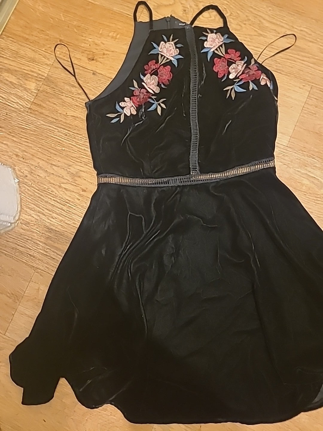 Ladies New Look Size 10 Black Floral Sleeveless Dress