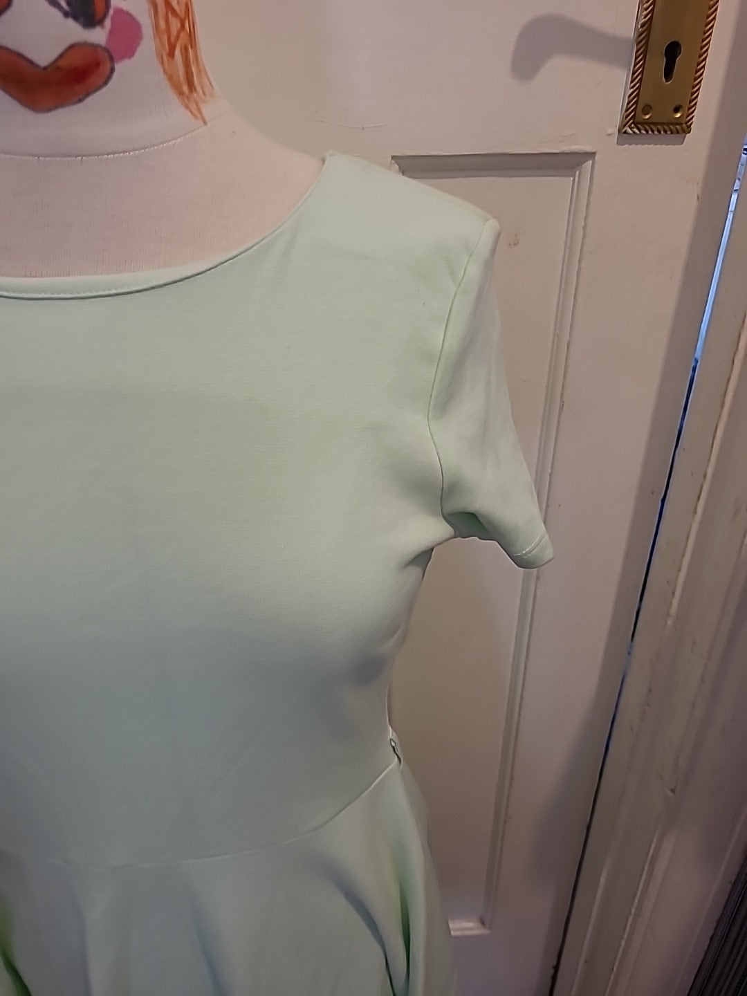 Brand New Ladies H+M Size Medium Mint Green Short Sleeved Dress
