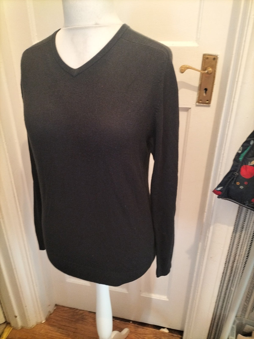 Mens Marks And Spencer Size Small Black V-neck Long Sleeve Jumper