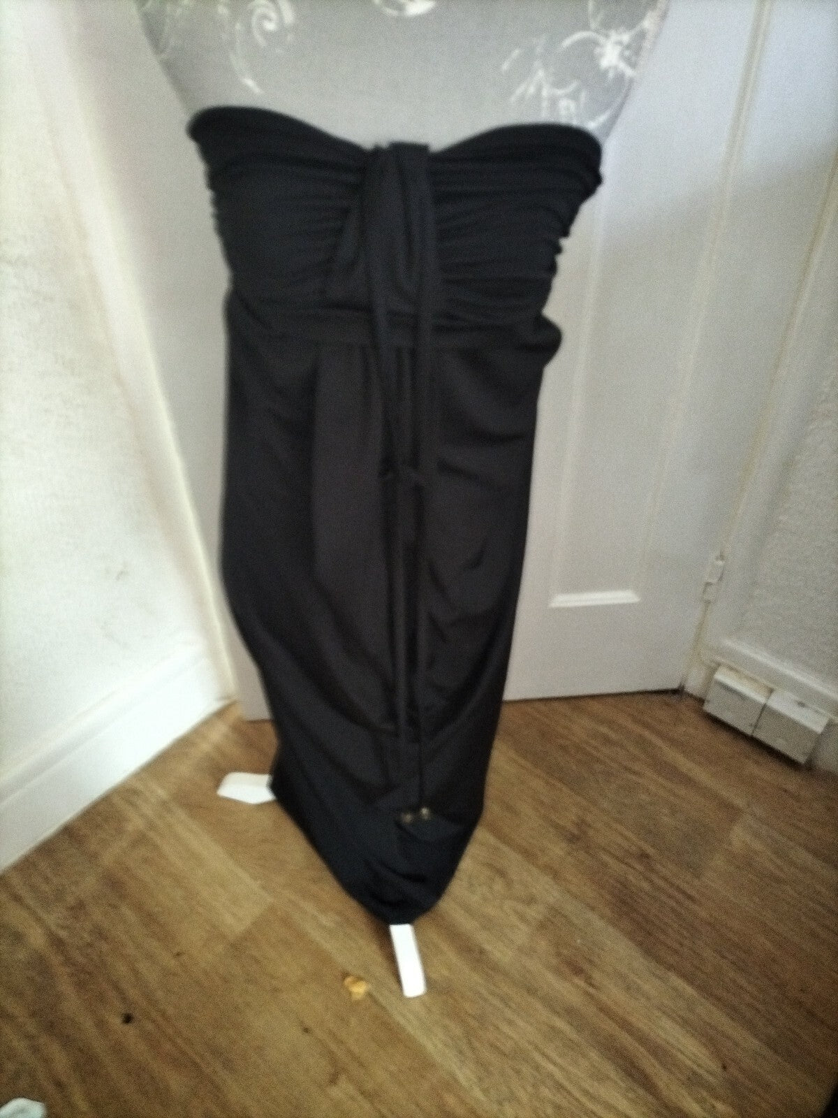 Ladies Select Size 12 Black Sleeveless Dress