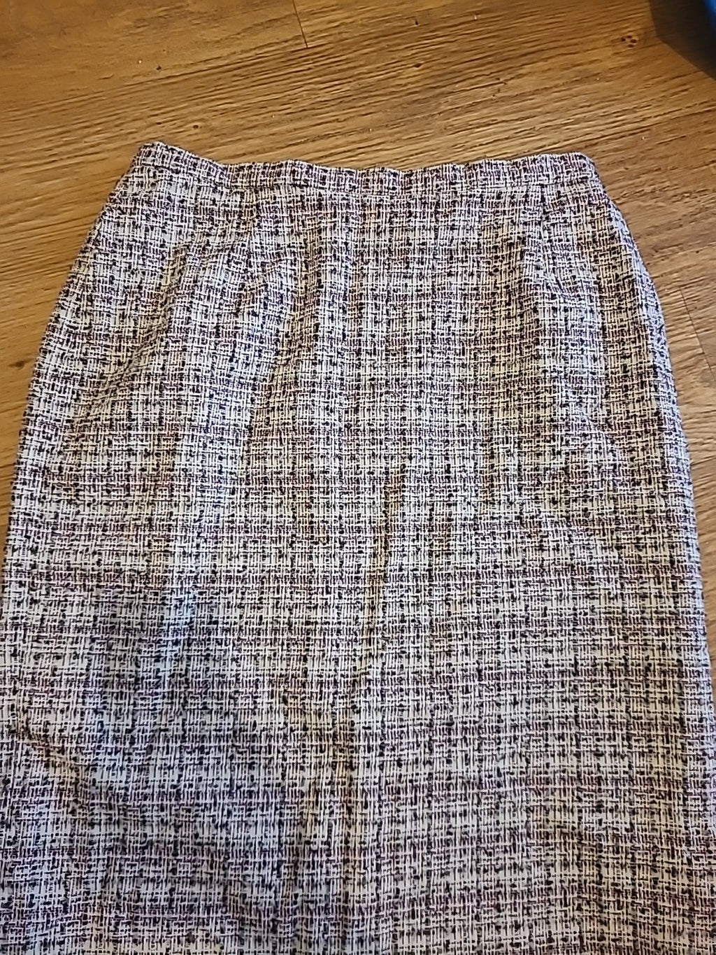 Ladies Eastex Size 12 Purple Black Cream Fleck Lined Pencil Style Skirt