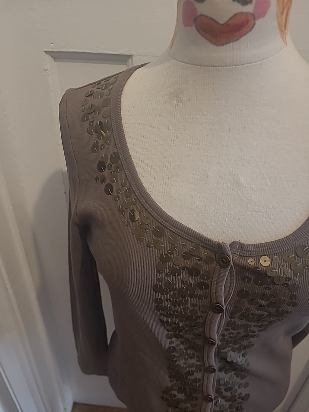Ladies Re-Launch Size Medium Khaki Brown Long Sleeved Cardigan