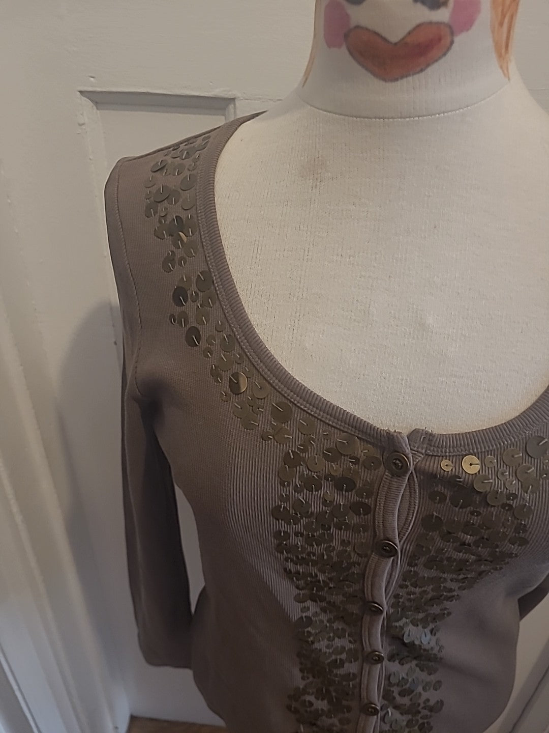 Ladies Re-Launch Size Medium Khaki Brown Long Sleeved Cardigan