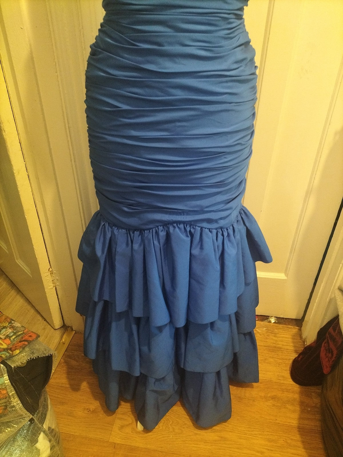Ladies John Charles Soecial Occasion Dress Blue Size 12 Strapless