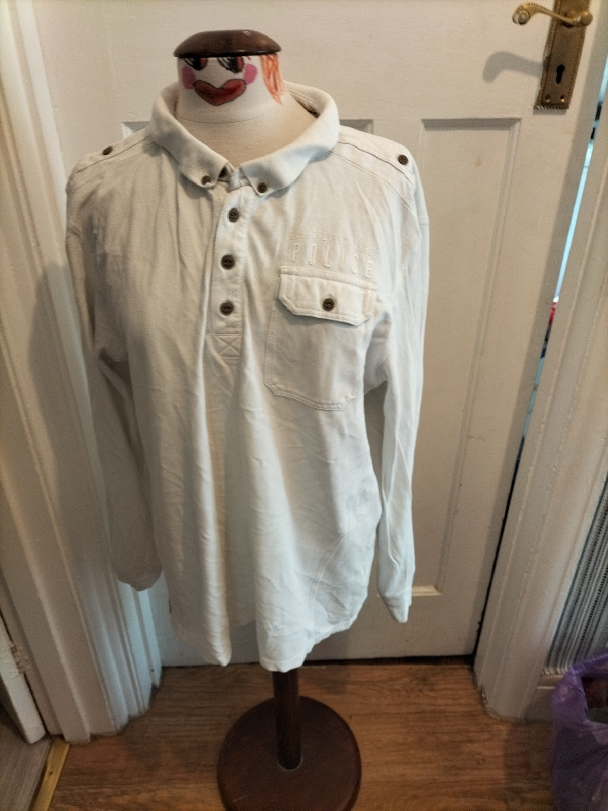 Mens Police Size XL White Short Sleeved Polo