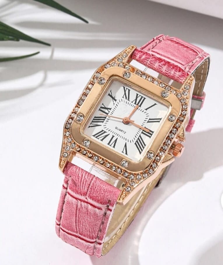 Brand New Ladies 5 Piece Wristwatch Butterfly Set