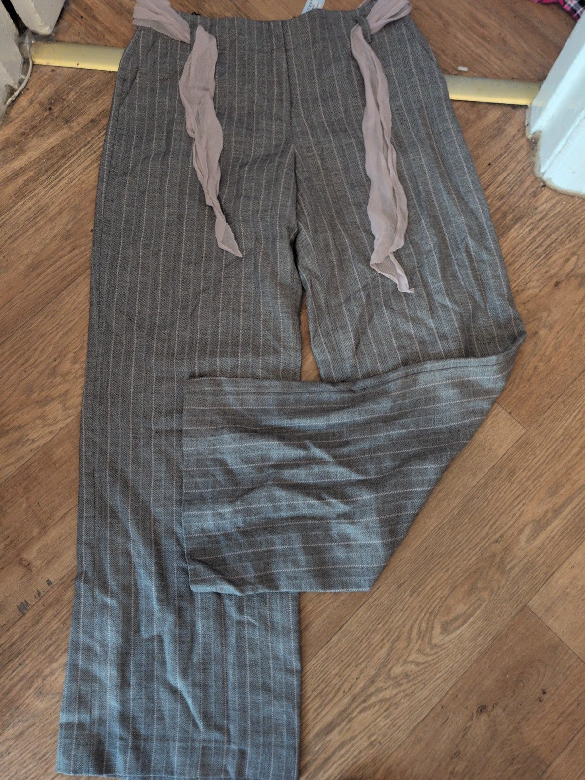 Coast 12 Grey Wide Leg Trousers With Pale Purple Belt