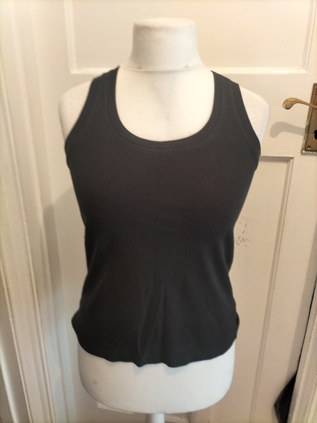 Cherokee 16 Black Sleeveless T-shirt Vest Top