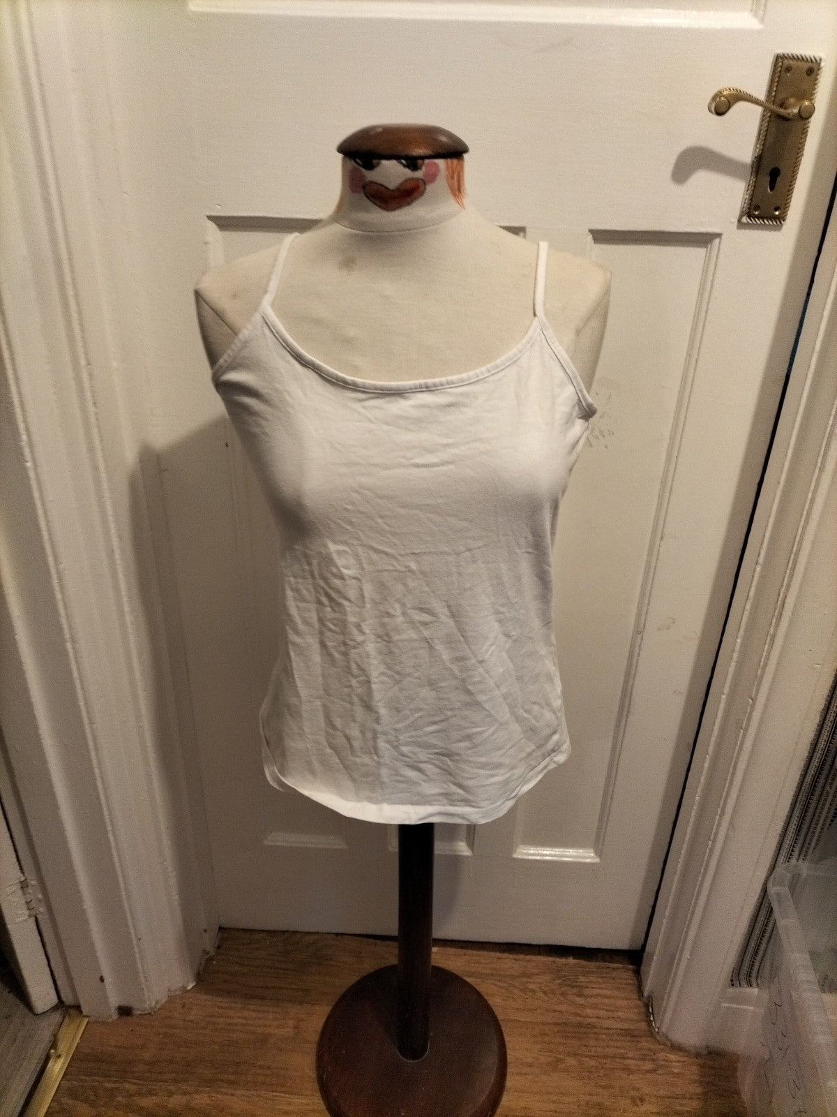 Ladies Beloved Size 2XL White Sleeveless Vest Top