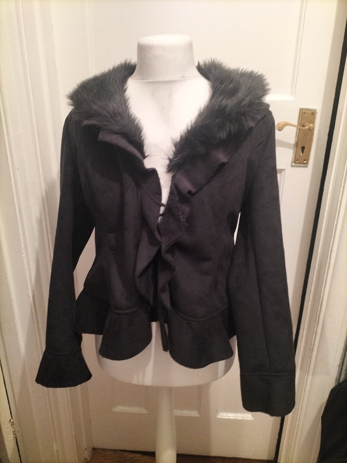 Ladies Casamia Size S/M Black Soft Faux Fur Jacket