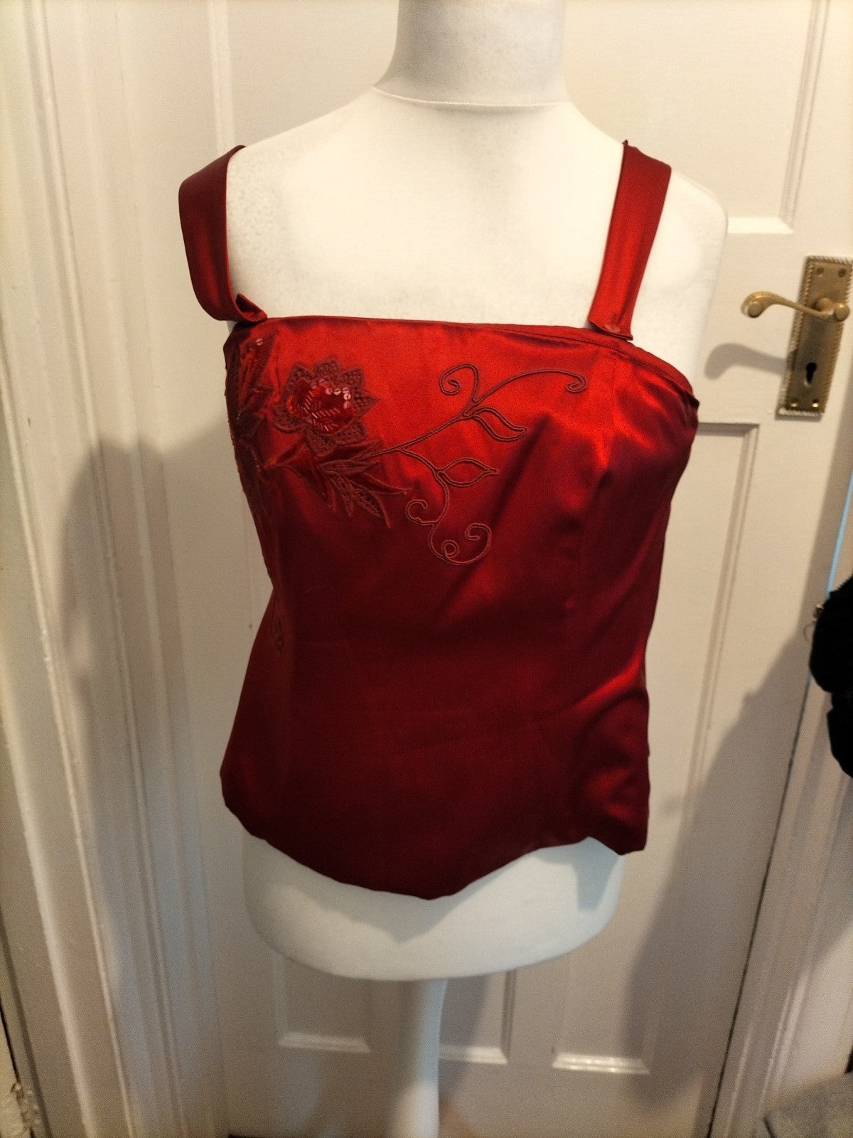 Ladies Alex&Co Size 16 Red Floral Cami