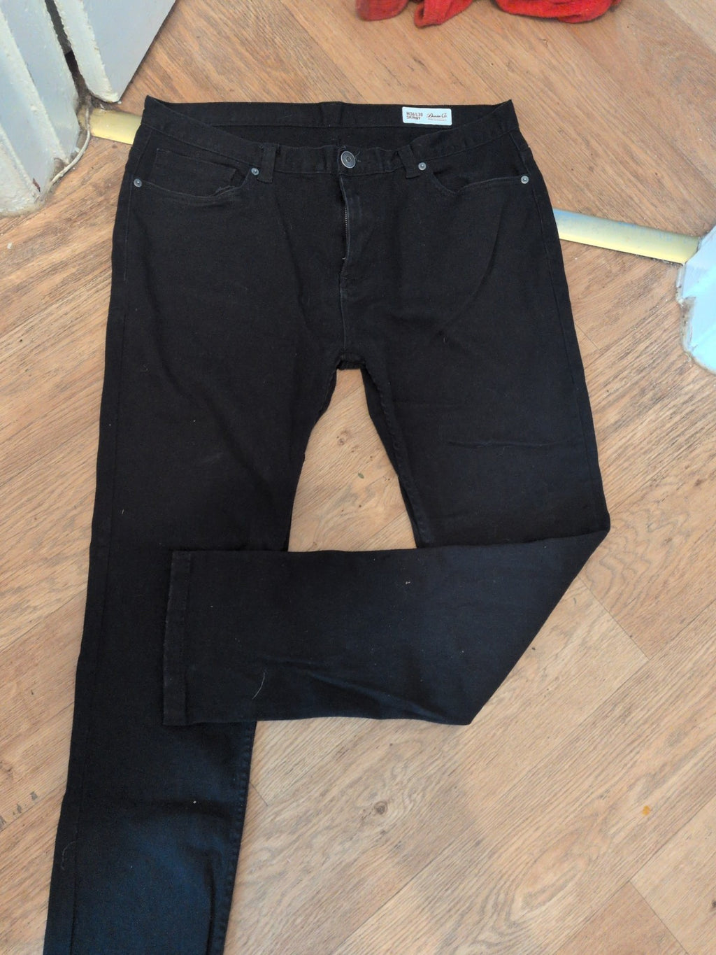 Denim&Co 36W 30L Black Skinny Jeans