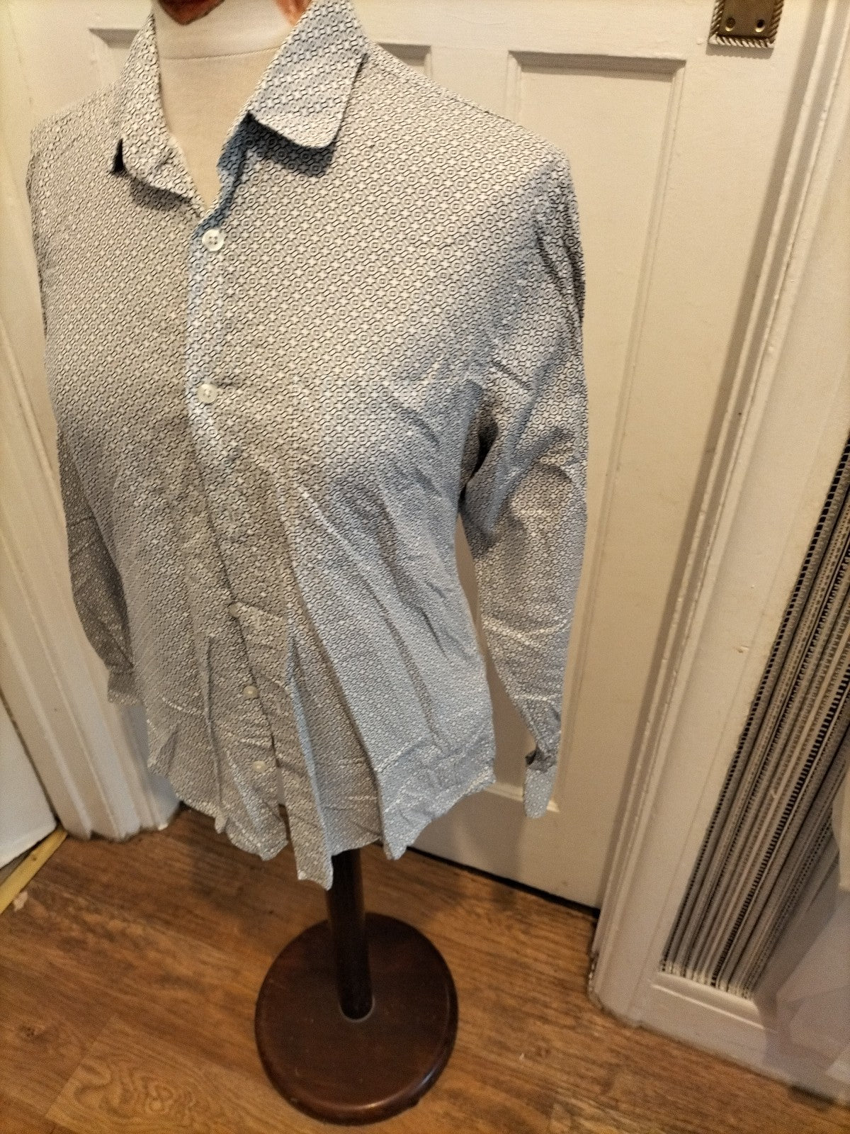 Mens Topman Size Small Slim Fit Patterned Shirt