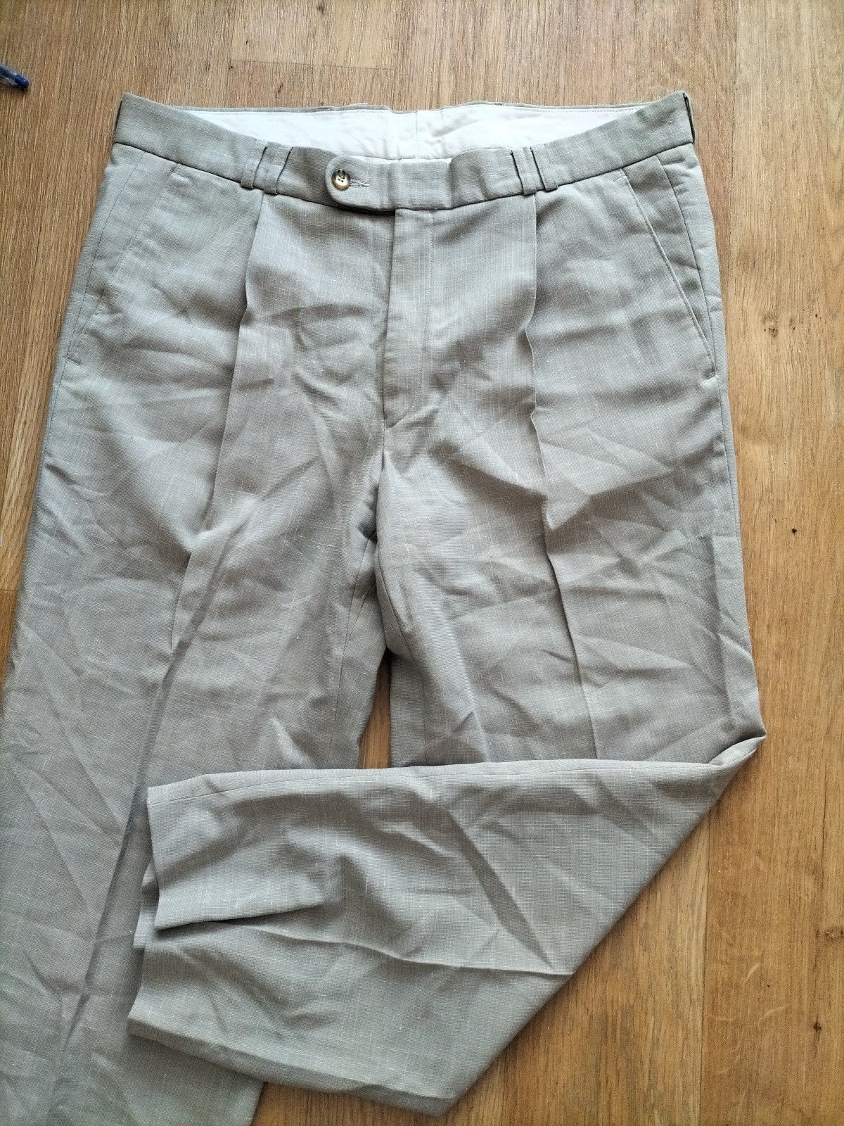 Mens Widax Size 36L Light Khaki Trousers