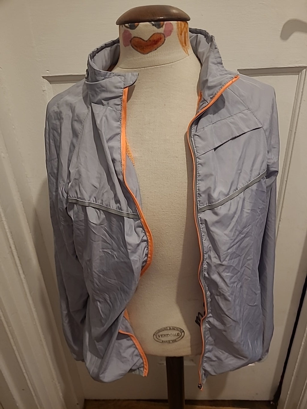 Ladies Workout Size 14 Grey Mesh Lined Jacket