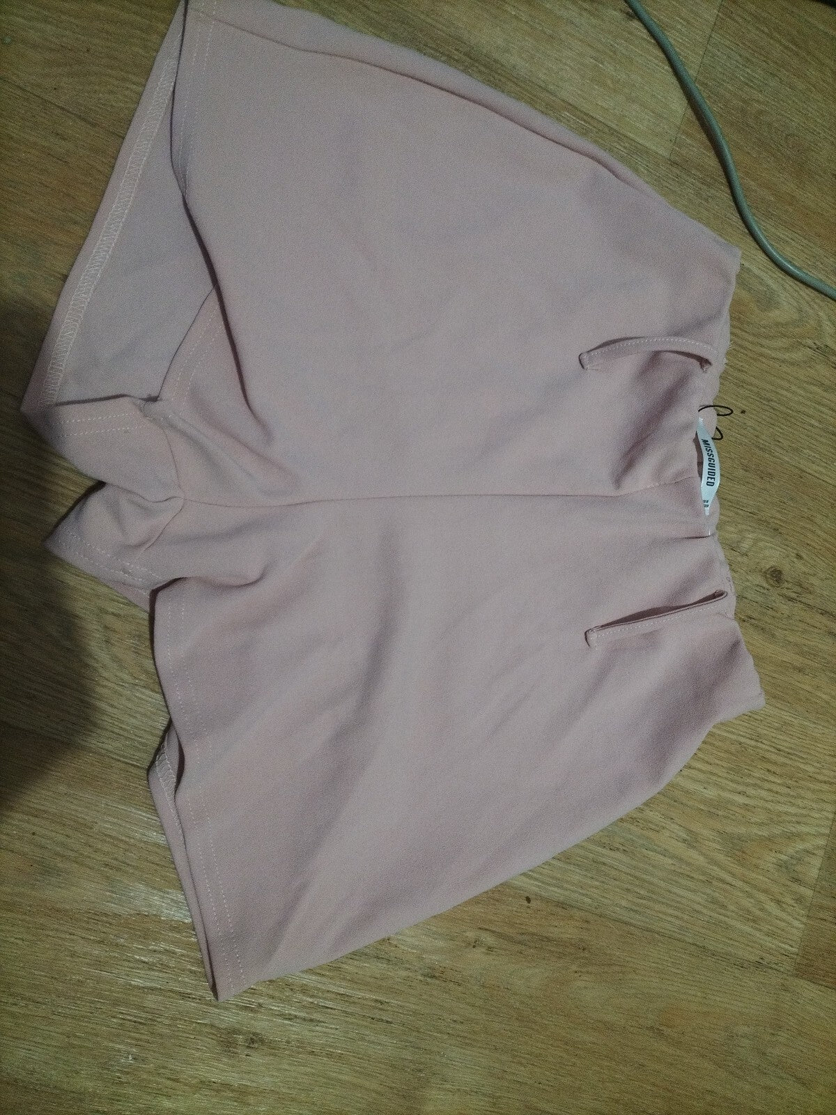 Ladies Missguided Size 6 Pink Short