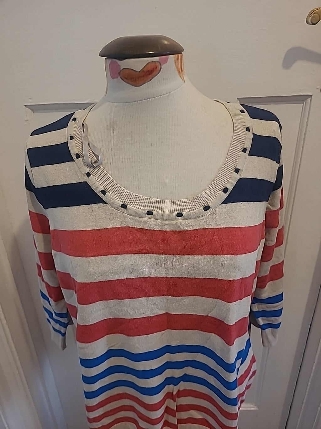 Ladies BM Size Large Beige Red Navy Striped Mid Sleeved Lightweight Jumper