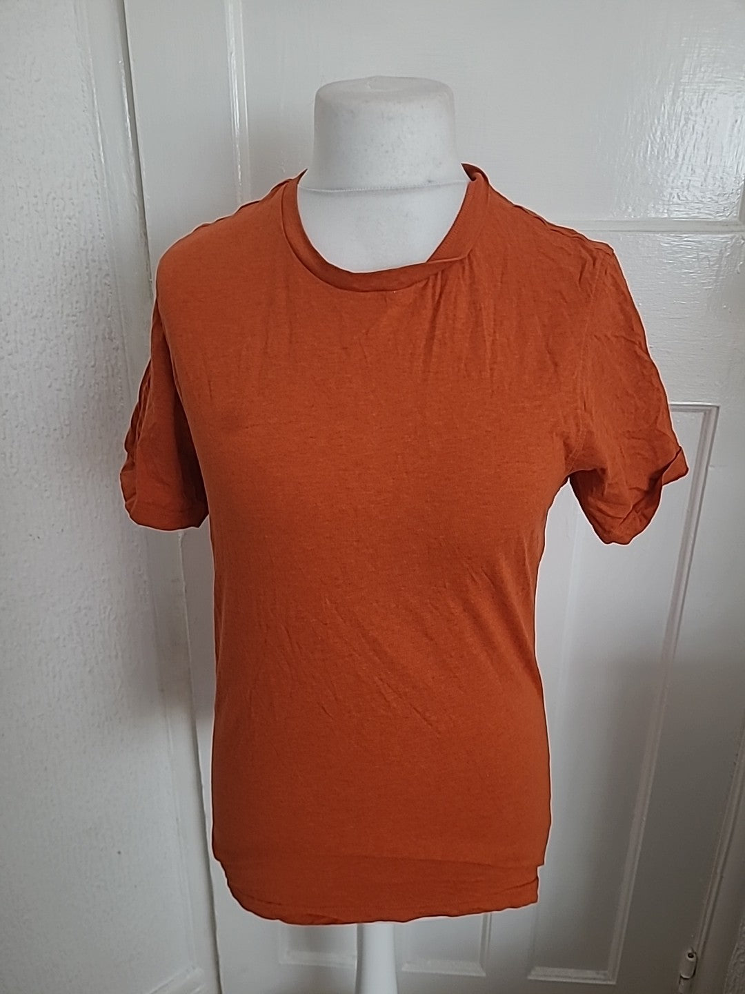 Mens M&S Size Small Regular Fit Orange Short Sleeved Tshirt