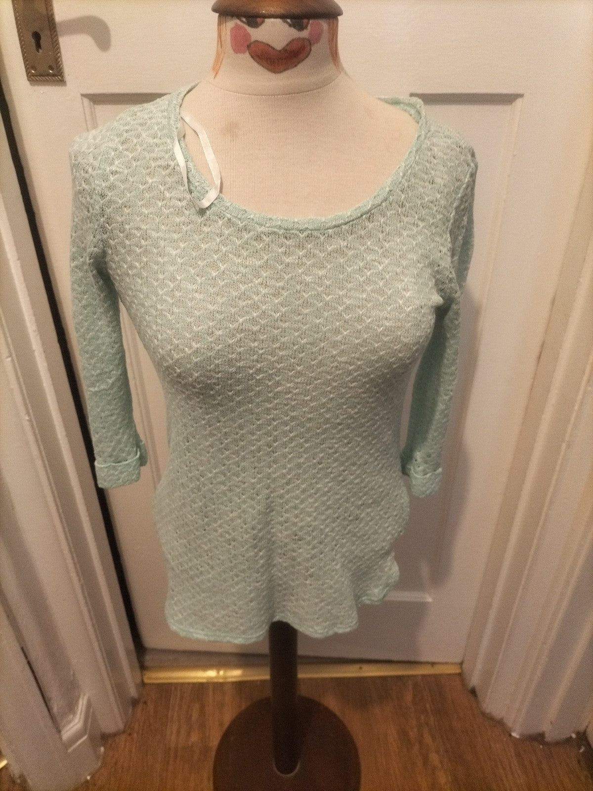 Ladies New Look Size 8 Pale Green Knitted Style Mid Sleeved Blouse