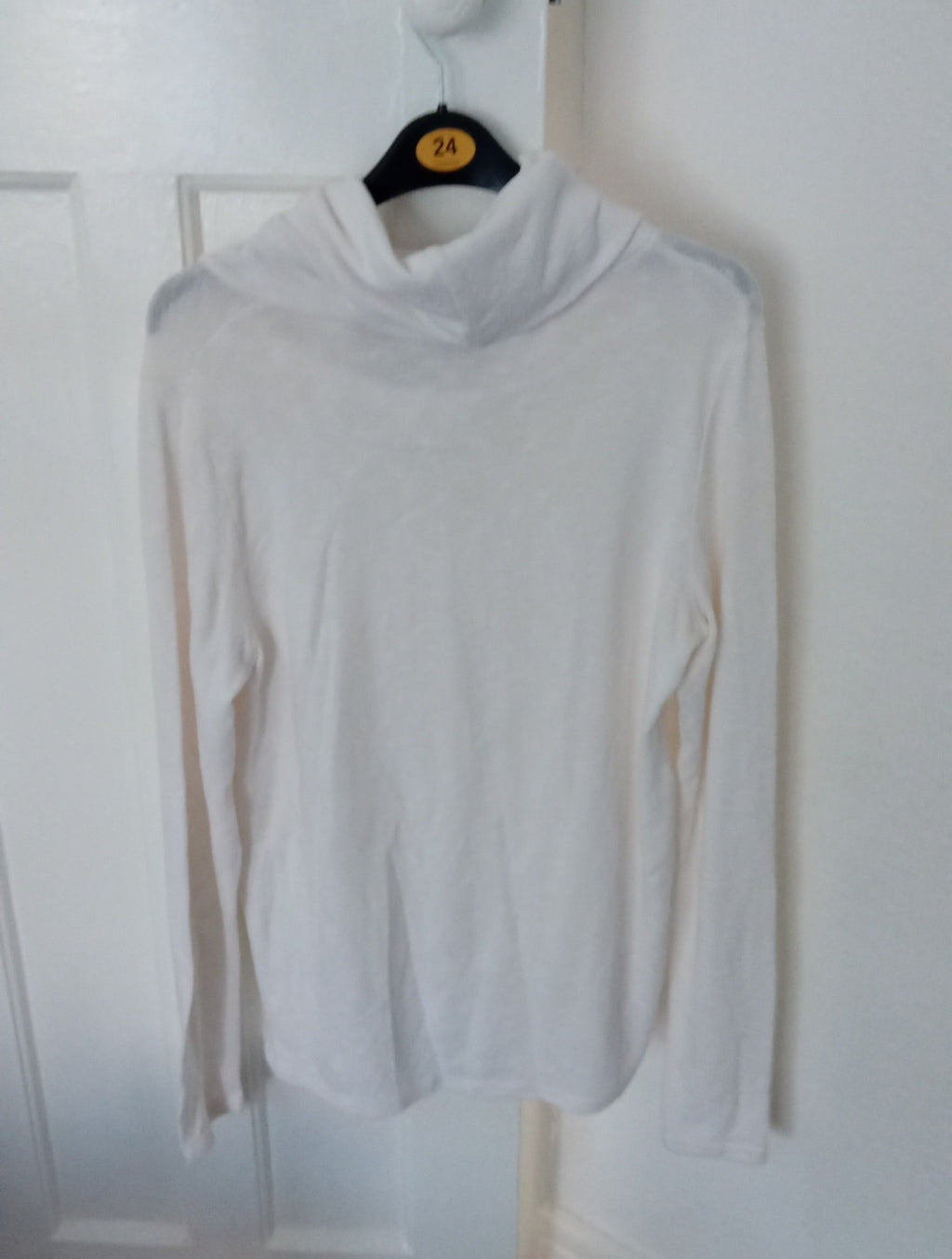 Ladies Long Sleeved Roll Neck Top White Dorothy Perkins Size 14